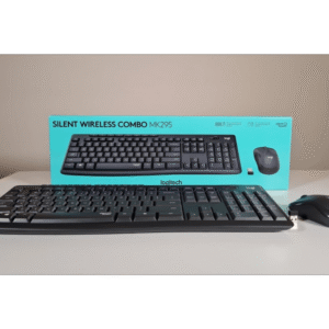 Logitech MK295 Silent Wireless Keyboard and Mouse Combo 