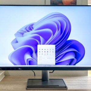 Lenovo L32p-30 31.5" 4K UHD Monitor with Lenovo LC50 Webcam
