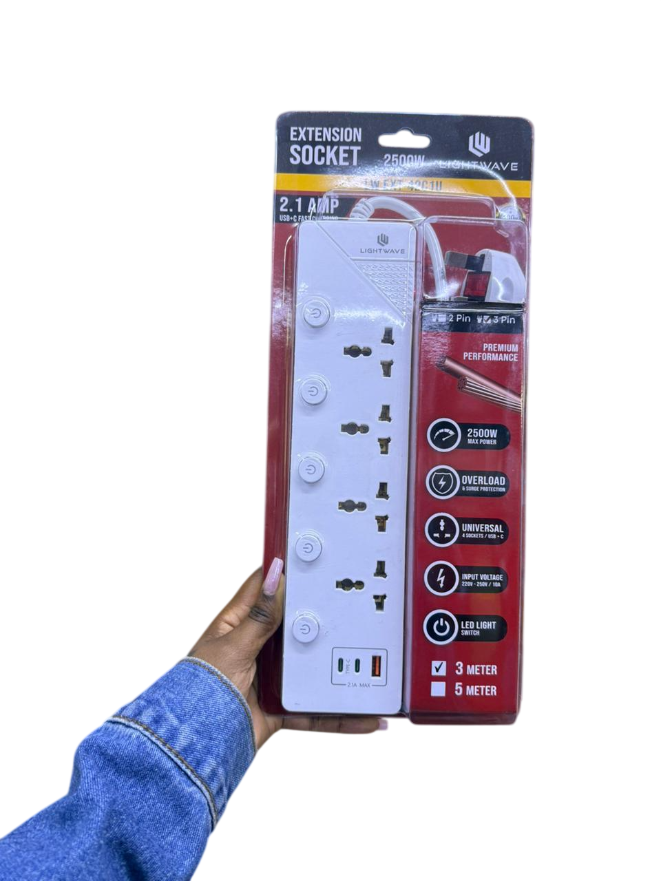 Lightwave Extension Socket 3 Metres 4 Way with USB and USB-C Ports Surge Protection