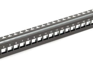 24-Port RJ45 unloaded patch panel